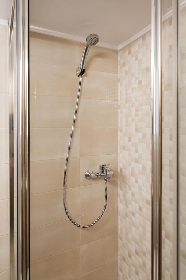 Lovely Renovated Apartment Walk To Acropolis Athene Buitenkant foto